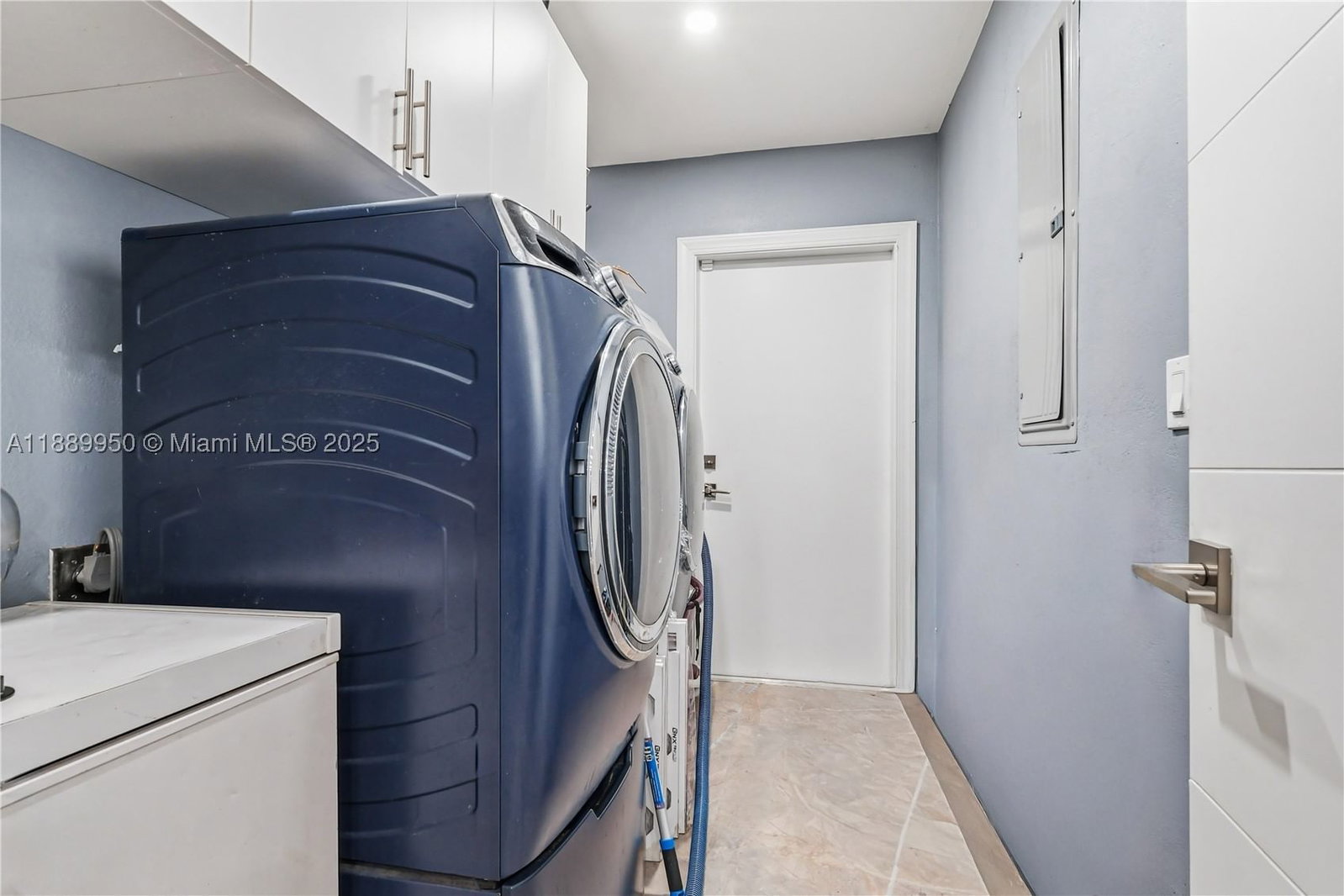 Real estate property located at 9795 27th Ter, Miami-dade, Vanderbilt Park Amd Pl, Doral, FL