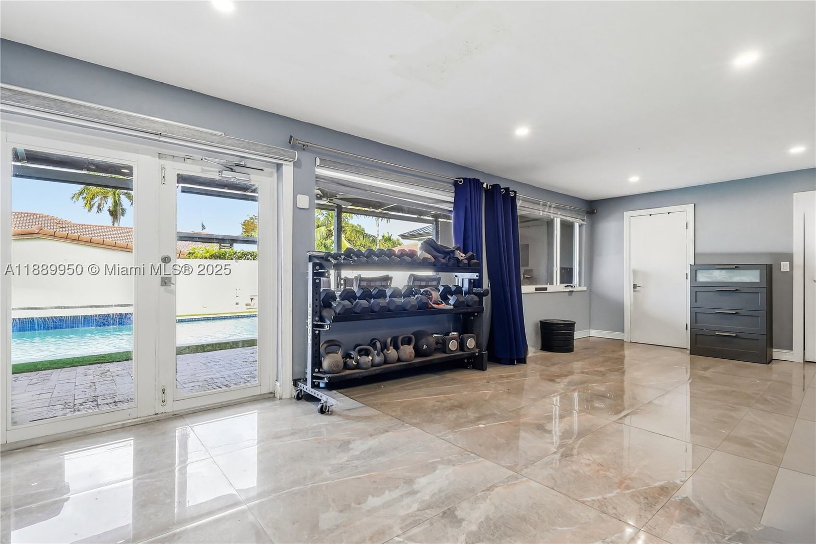Real estate property located at 9795 27th Ter, Miami-dade, Vanderbilt Park Amd Pl, Doral, FL