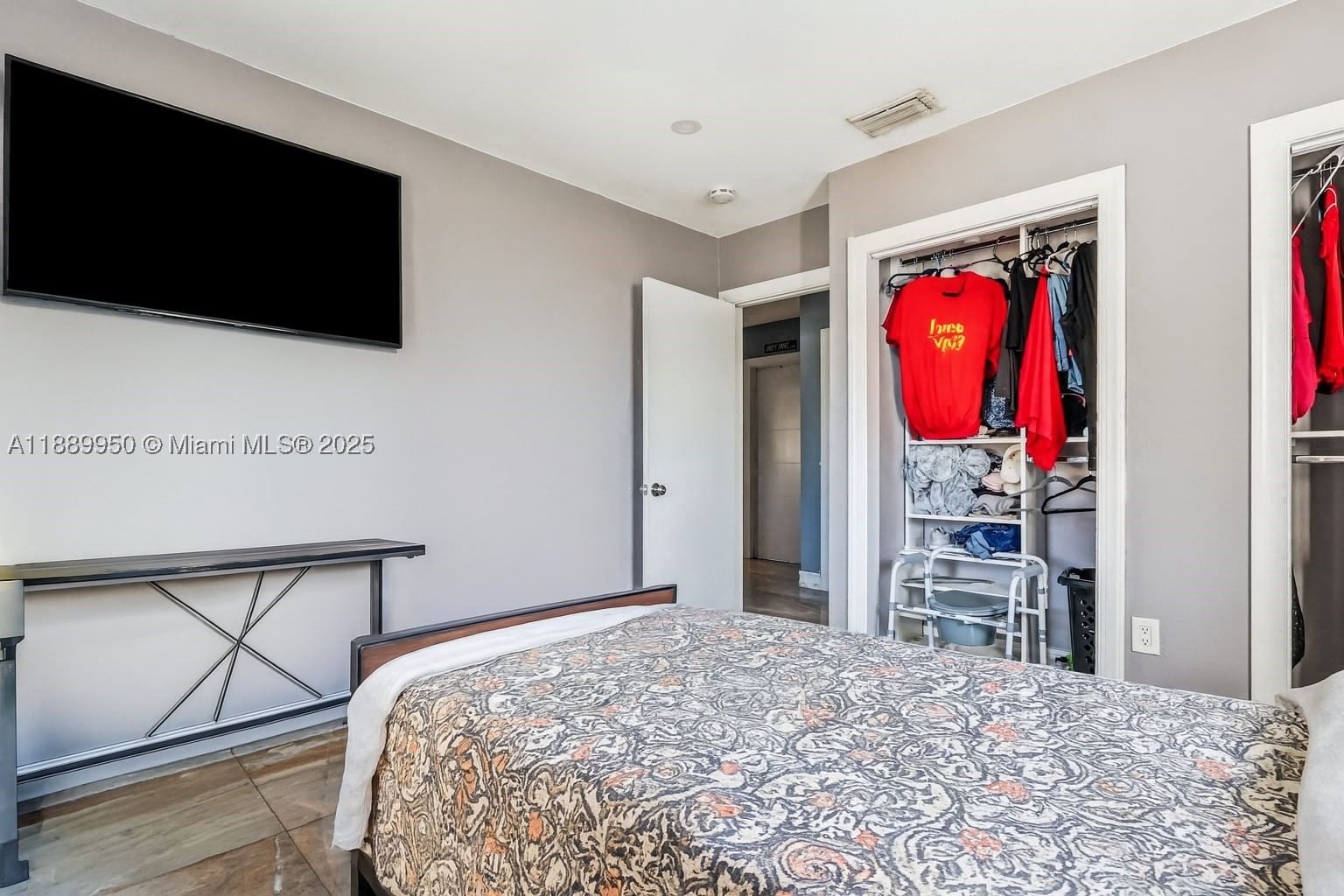 Real estate property located at 9795 27th Ter, Miami-dade, Vanderbilt Park Amd Pl, Doral, FL