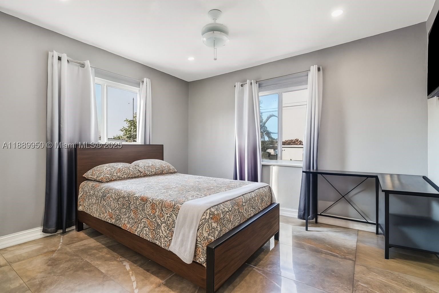 Real estate property located at 9795 27th Ter, Miami-dade, Vanderbilt Park Amd Pl, Doral, FL