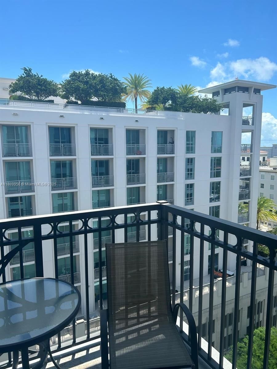Real estate property located at 301 Altara Ave LPH903, Miami-dade, Merrick Manor Condo, Coral Gables, FL