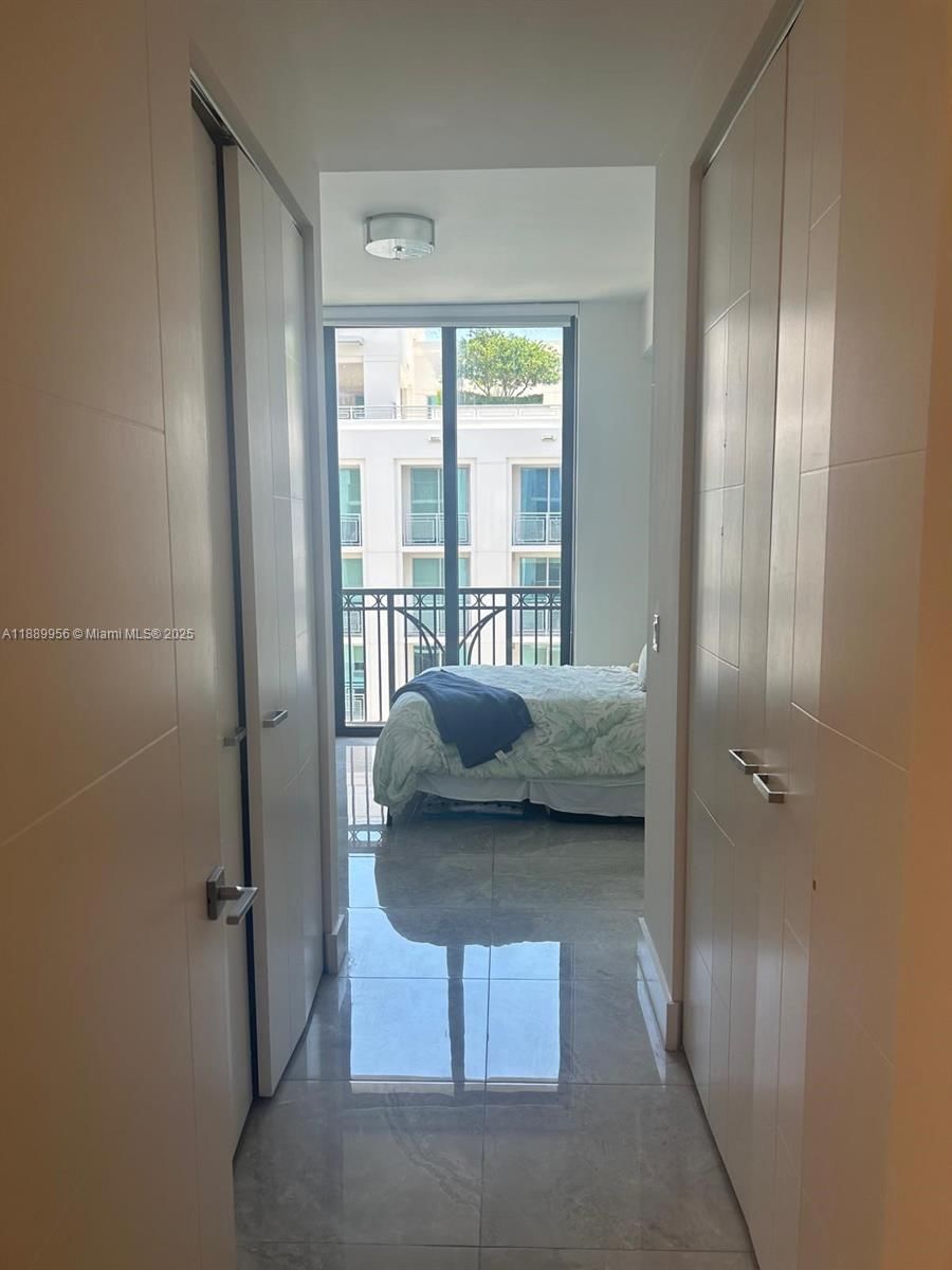 Real estate property located at 301 Altara Ave LPH903, Miami-dade, Merrick Manor Condo, Coral Gables, FL