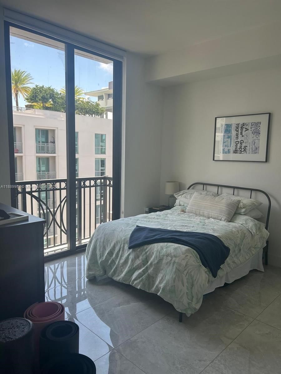 Real estate property located at 301 Altara Ave LPH903, Miami-dade, Merrick Manor Condo, Coral Gables, FL