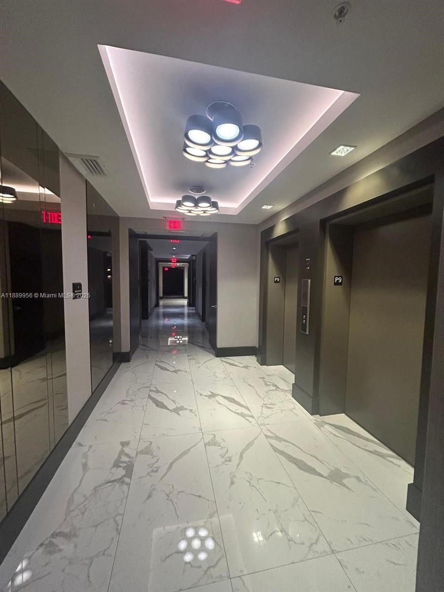 Real estate property located at 301 Altara Ave LPH903, Miami-dade, Merrick Manor Condo, Coral Gables, FL