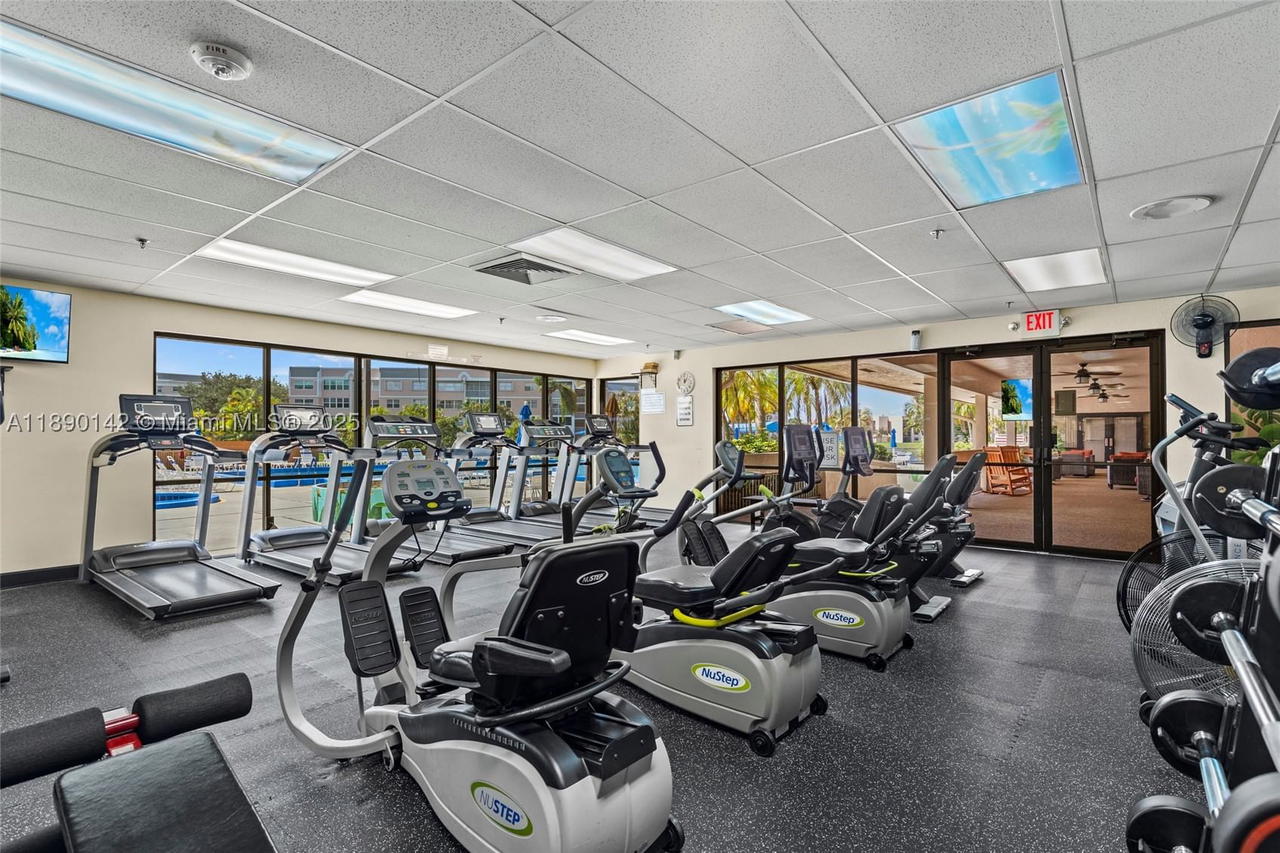Real estate property located at 10400 30th Ct #202, Broward, Sunrise Lakes 166 Condo, Sunrise, FL
