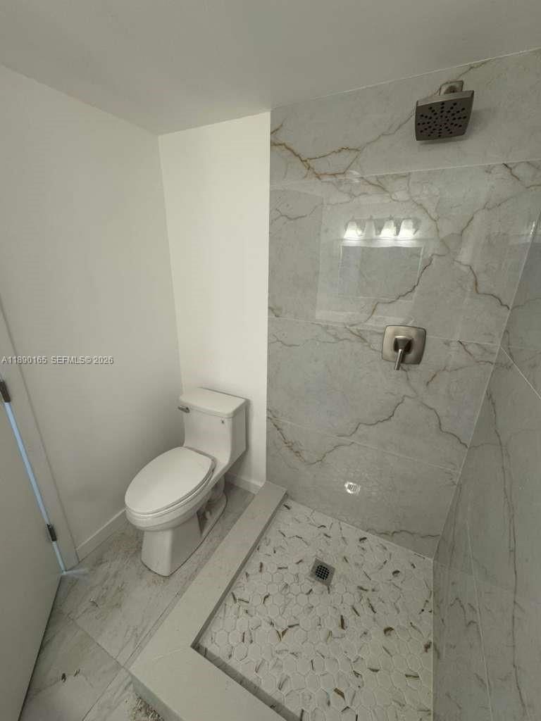 Real estate property located at 1550 191st St #310, Miami-dade, First Horizons Condo, Miami, FL