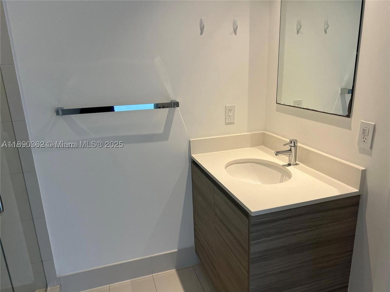 Real estate property located at 121 34th St #1610, Miami-dade, 3401 Midtown Condo, Miami, FL