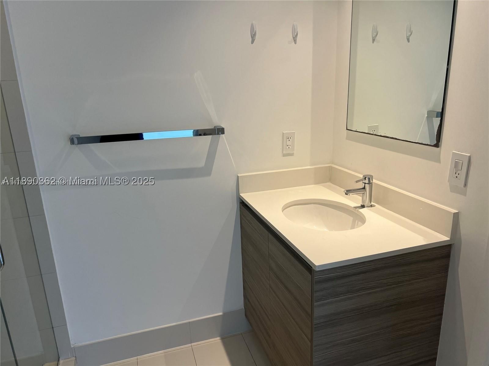 Real estate property located at 121 34th St #1610, Miami-dade, 3401 Midtown Condo, Miami, FL
