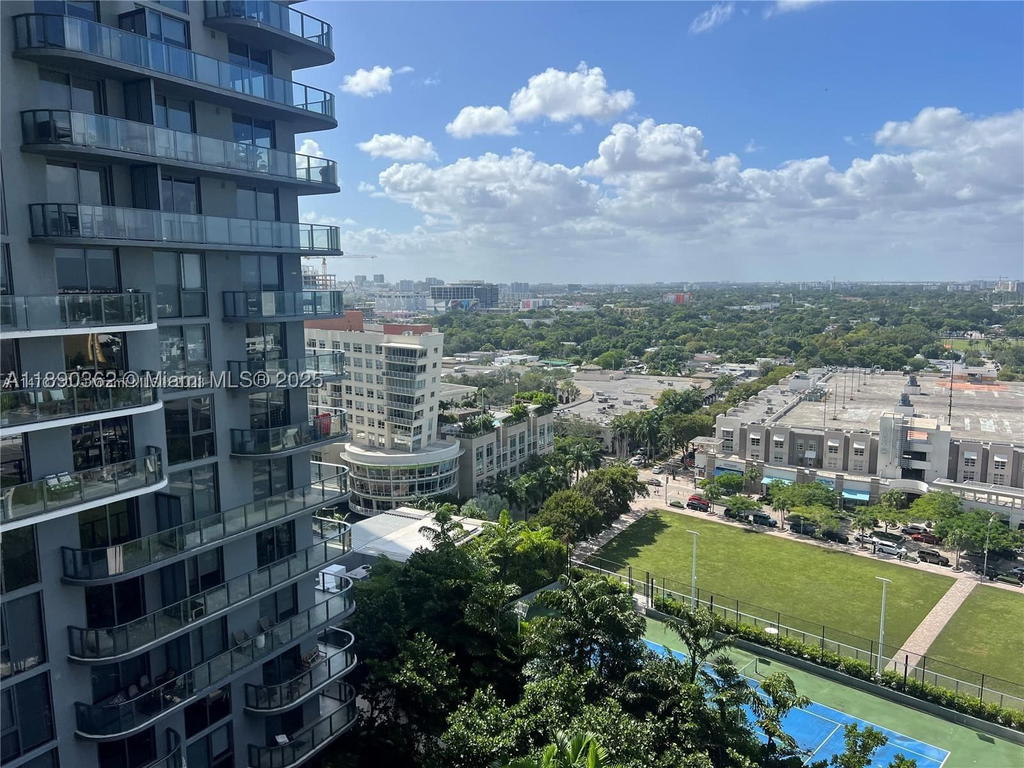 Real estate property located at 121 34th St #1610, Miami-dade, 3401 Midtown Condo, Miami, FL