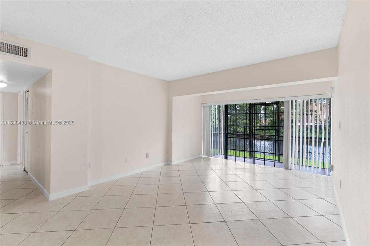 Real estate property located at 8895 Fontainebleau Blvd #107, Miami-dade, Pineside Condo No 1, Miami, FL