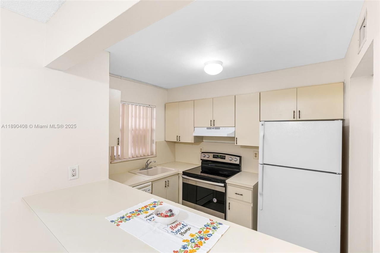 Real estate property located at 8895 Fontainebleau Blvd #107, Miami-dade, Pineside Condo No 1, Miami, FL