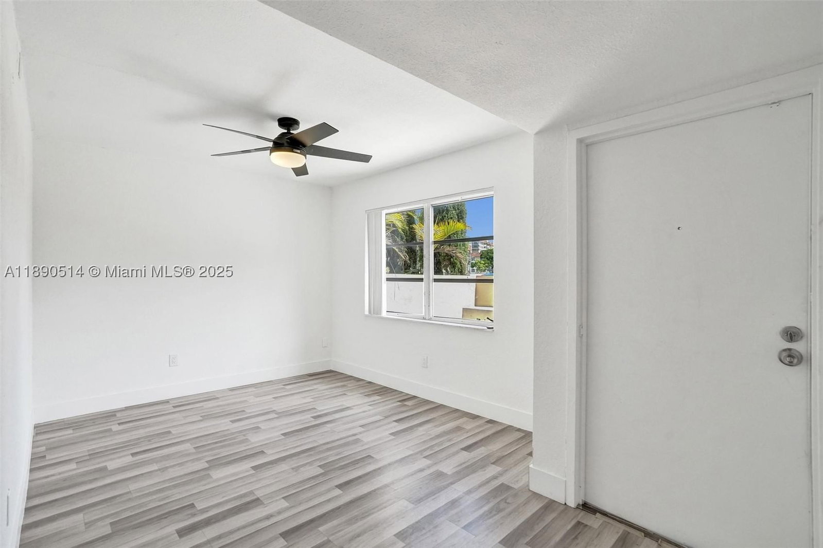 Real estate property located at 4026 Inverrary Dr #8A, Broward, Manors Townhouse 8-9 Cond, Lauderhill, FL