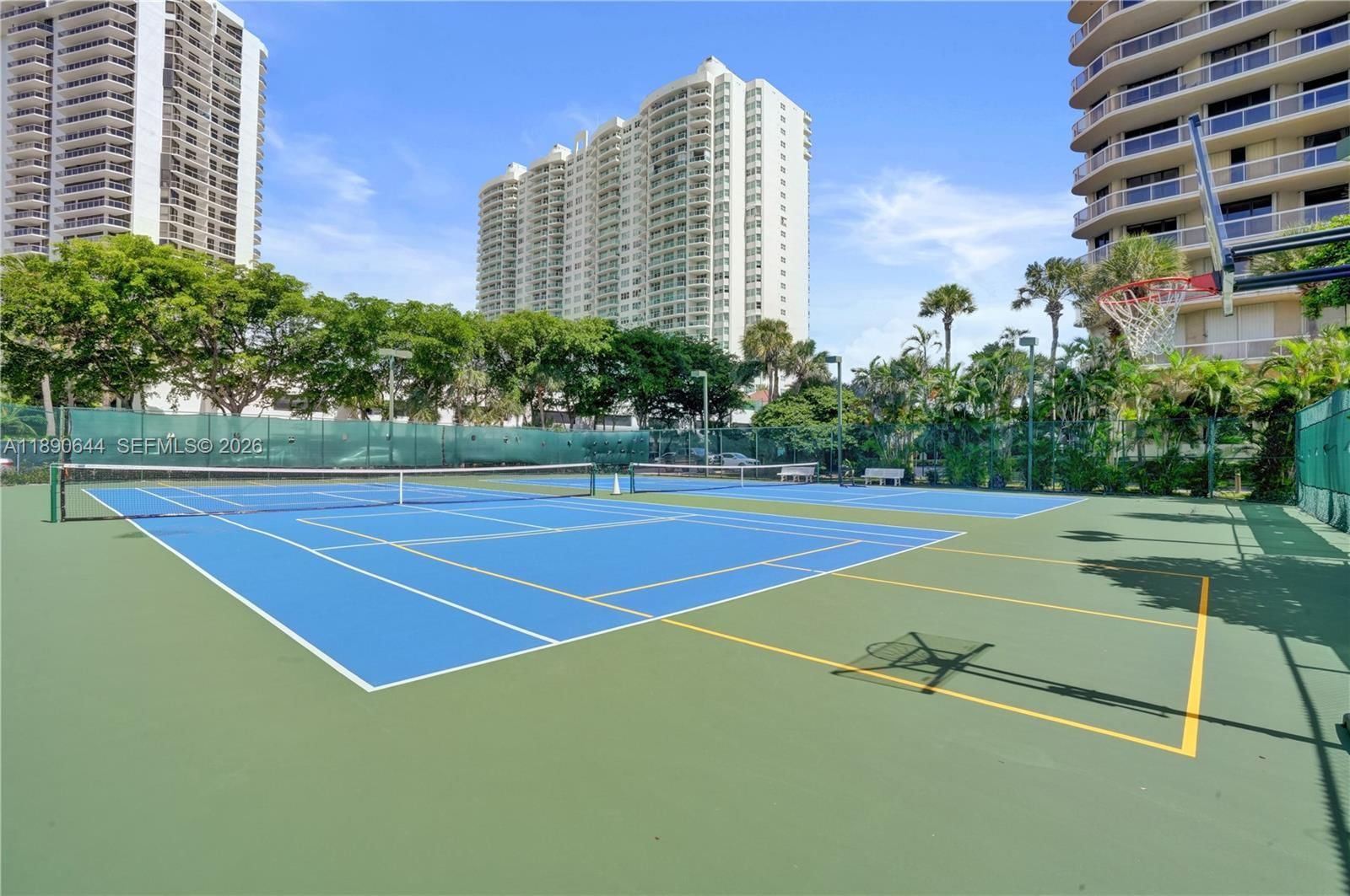 Real estate property located at 20191 Country Club Dr #2606, Miami-dade, Terraces North Turnberry, Aventura, FL