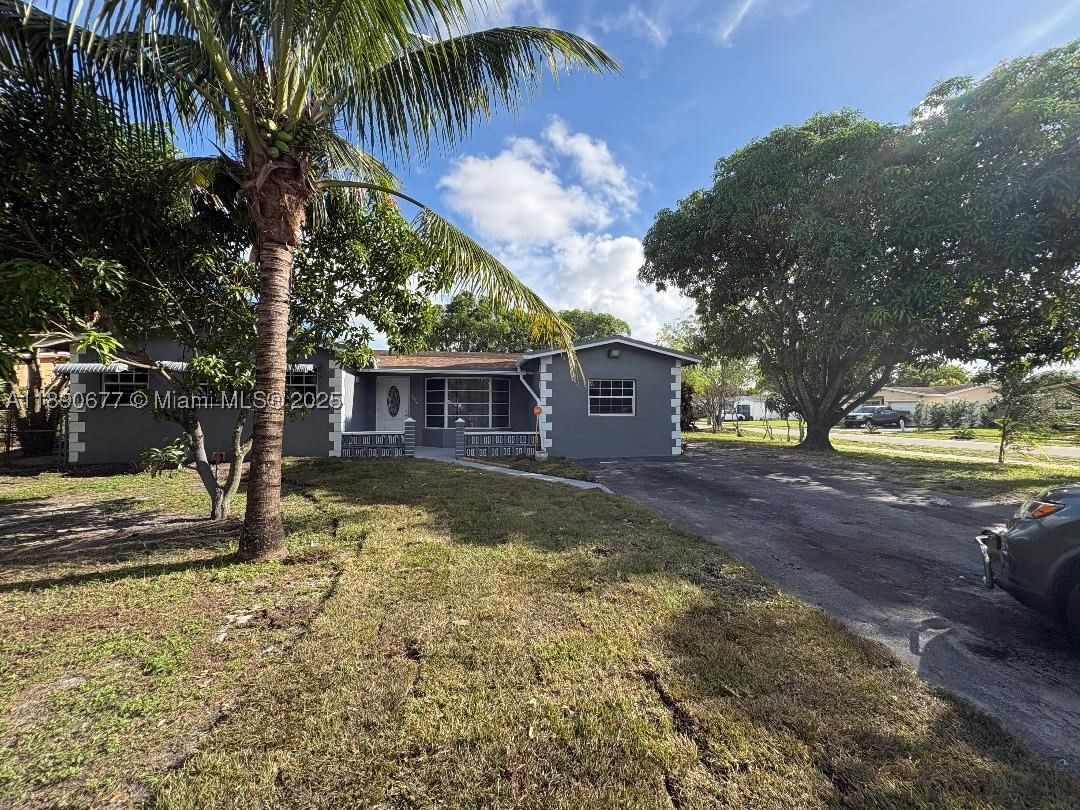 Real estate property located at 4530 23rd St, Broward, Flair Sub No Nine, Lauderhill, FL
