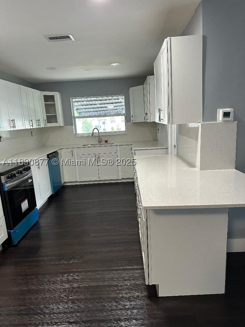 Real estate property located at 4530 23rd St, Broward, Flair Sub No Nine, Lauderhill, FL