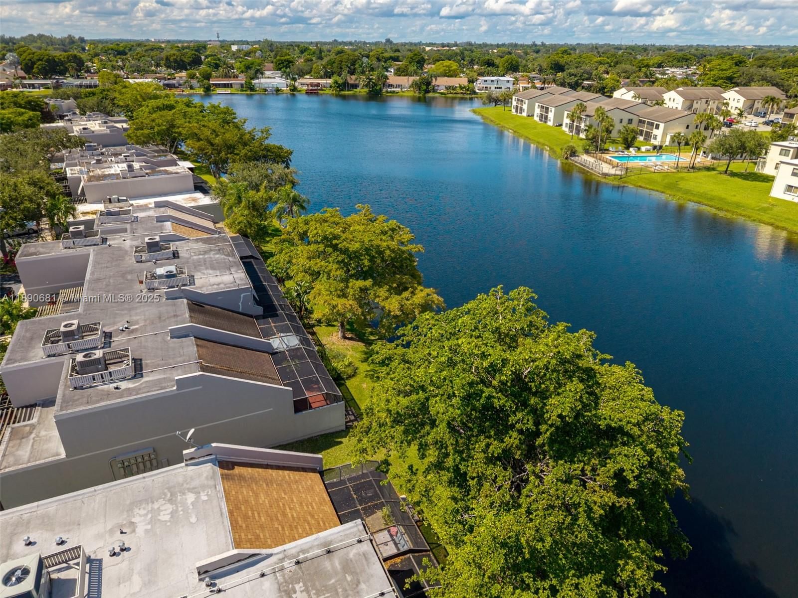Real estate property located at 11225 16th Ct, Broward, Everglades Sugar & Land, Pembroke Pines, FL