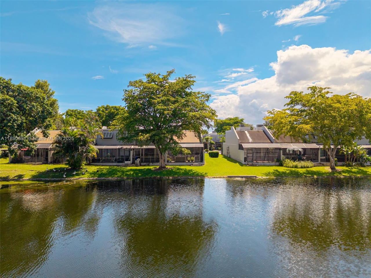 Real estate property located at 11225 16th Ct, Broward, Everglades Sugar & Land, Pembroke Pines, FL