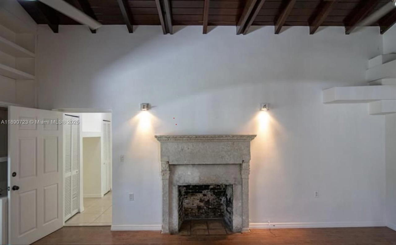 Real estate property located at 3050 Alton Rd, Miami-dade, Amd Plat Of Sunset Lake S, Miami Beach, FL