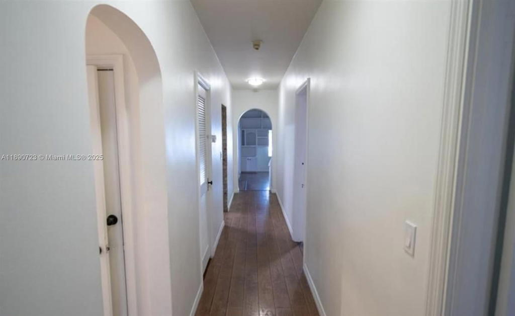 Real estate property located at 3050 Alton Rd, Miami-dade, Amd Plat Of Sunset Lake S, Miami Beach, FL
