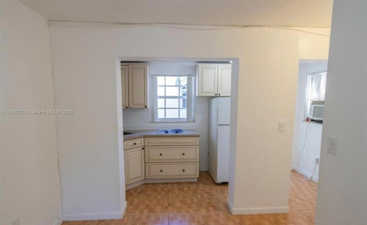 Real estate property located at 3050 Alton Rd, Miami-dade, Amd Plat Of Sunset Lake S, Miami Beach, FL