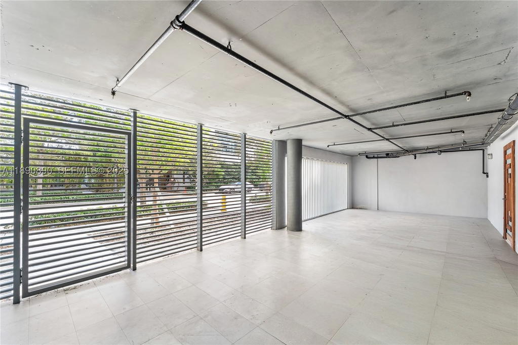 Real estate property located at 650 32nd St BH7, Miami-dade, Paraiso Bay *villa*, Miami, FL