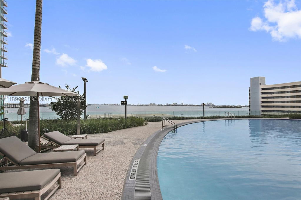 Real estate property located at 650 32nd St BH7, Miami-dade, Paraiso Bay *villa*, Miami, FL