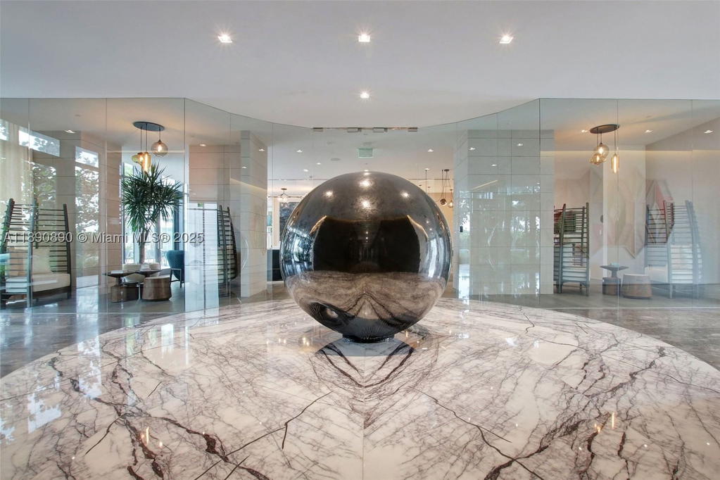 Real estate property located at 650 32nd St BH7, Miami-dade, Paraiso Bay *villa*, Miami, FL