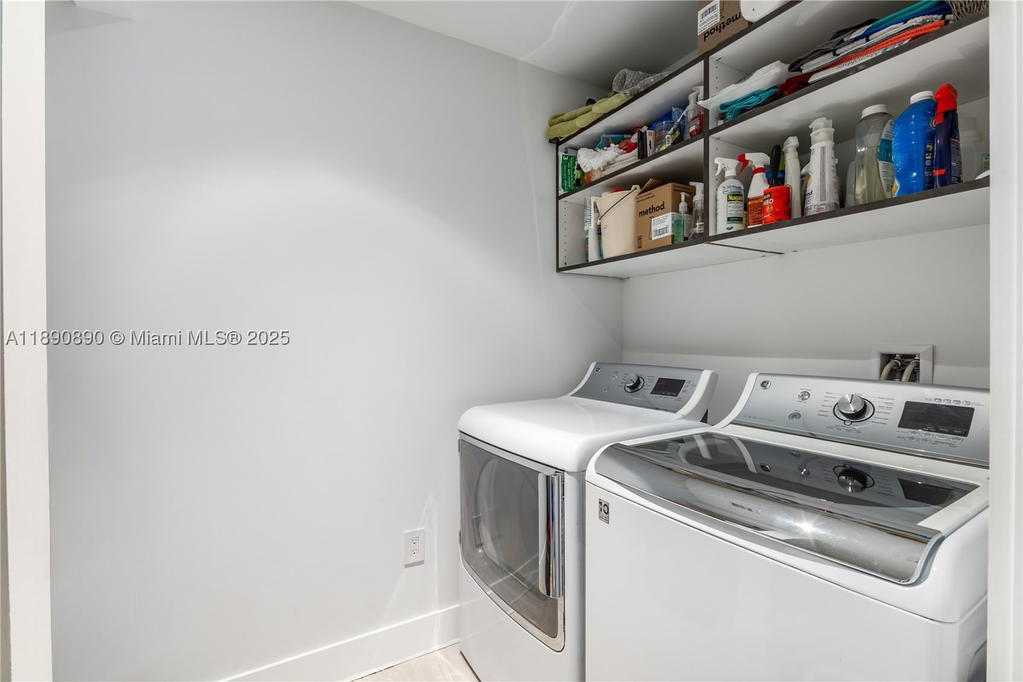 Real estate property located at 650 32nd St BH7, Miami-dade, Paraiso Bay *villa*, Miami, FL