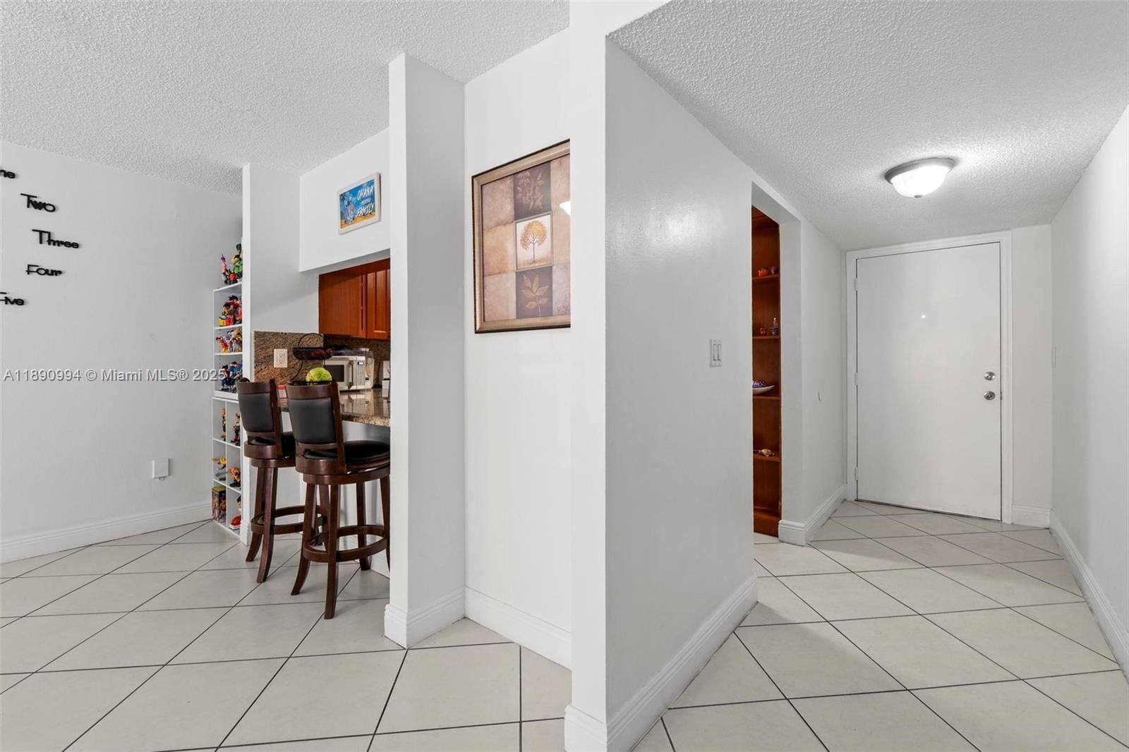 Real estate property located at 1800 54th St #109, Miami-dade, Westland Condo, Hialeah, FL