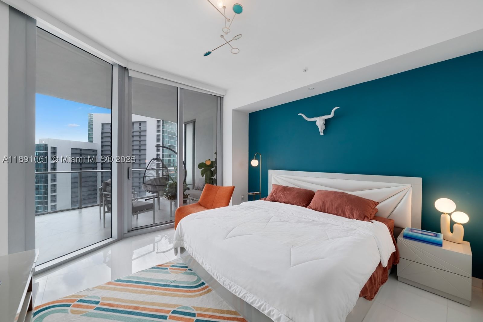 Real estate property located at 851 1st Ave #4403, Miami-dade, Paramount Miami Worldcent, Miami, FL