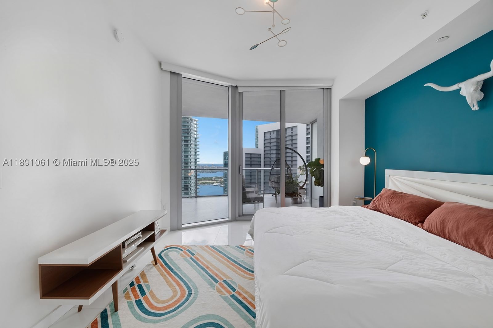 Real estate property located at 851 1st Ave #4403, Miami-dade, Paramount Miami Worldcent, Miami, FL