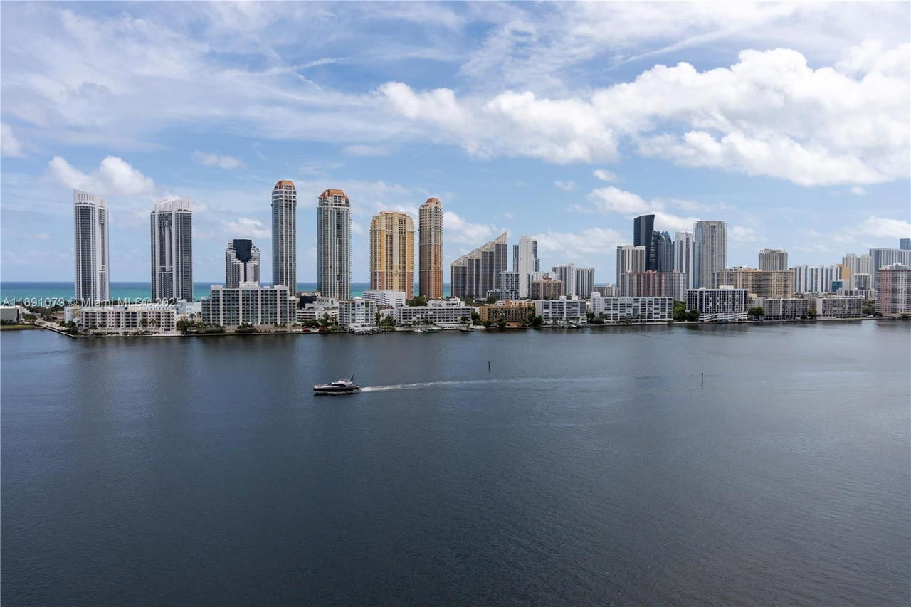 Real estate property located at 5000 Island Estates Dr #1407, Miami-dade, Prive Condo, Aventura, FL