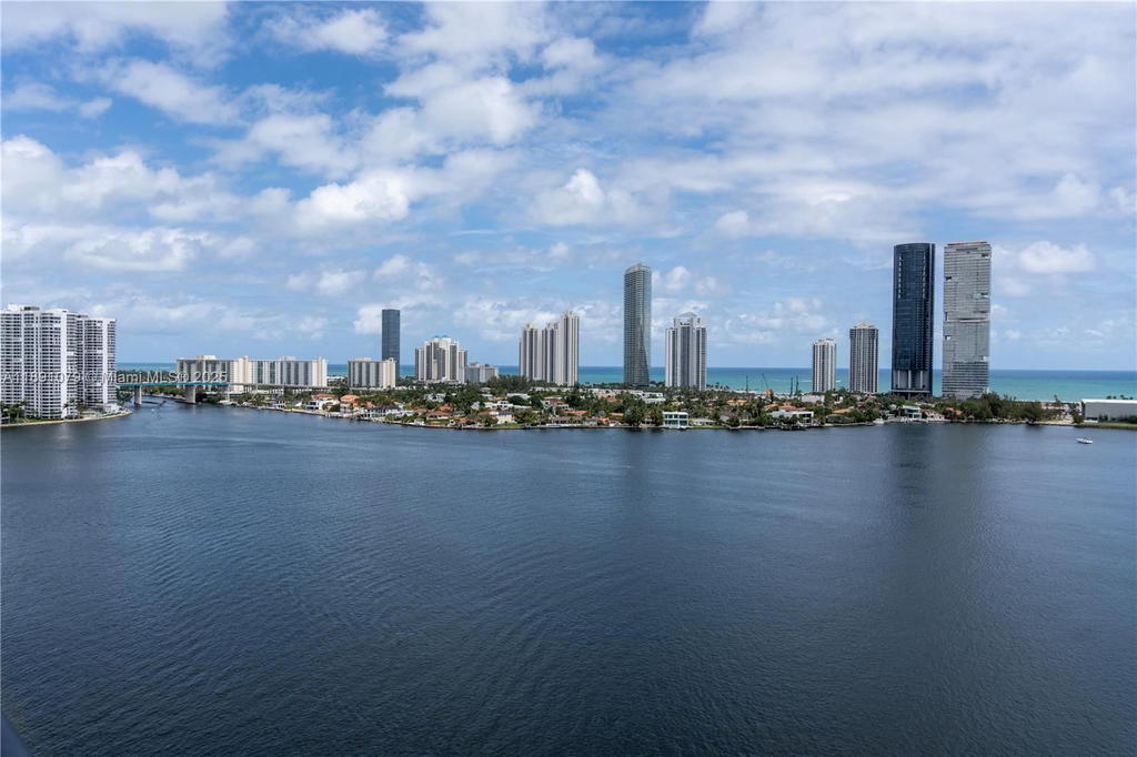Real estate property located at 5000 Island Estates Dr #1407, Miami-dade, Prive Condo, Aventura, FL