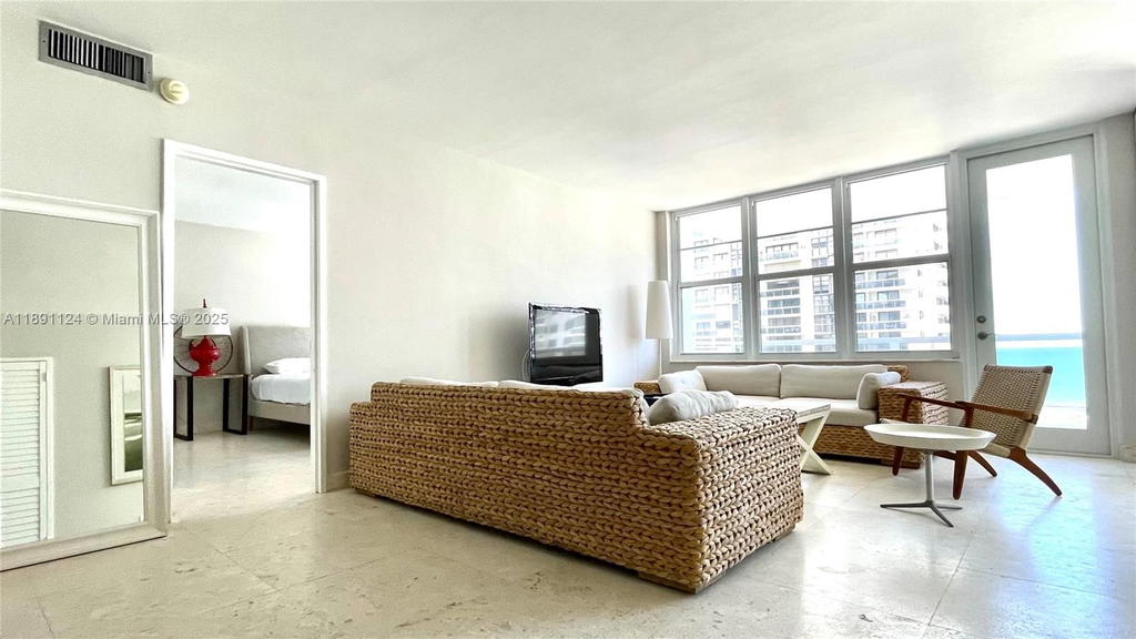 Real estate property located at 5700 Collins Ave #11A, Miami-dade, Seacoast 5700 Condo, Miami Beach, FL