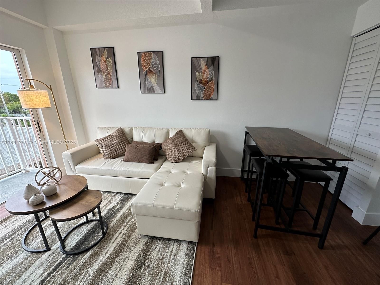 Real estate property located at 1638 3rd St #303, Miami-dade, Bella Vista Palace Condo, Miami, FL
