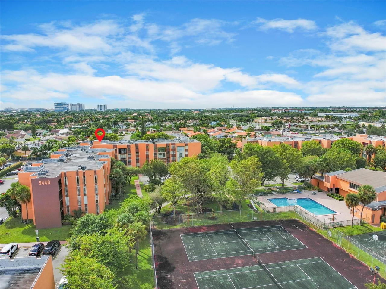 Real estate property located at 9440 Flagler St #201, Miami-dade, Versialles Gardens Ii Con, Miami, FL