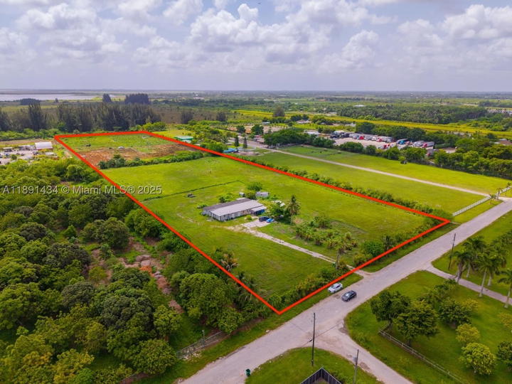 Real estate property located at 10 Acres of Lan for Sale – Exceptional Investment Opport, Miami-dade, Miami, FL