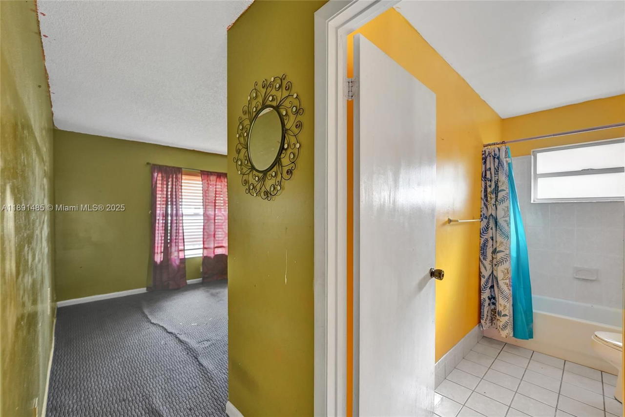 Real estate property located at 4130 26th St, Broward, Hyde Park First Sec, West Park, FL