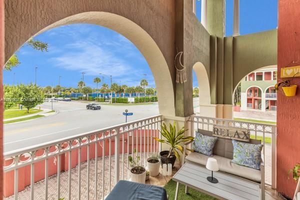 Real estate property located at 11102 83rd St #226, Miami-dade, Promenade Shores At Doral, Doral, FL
