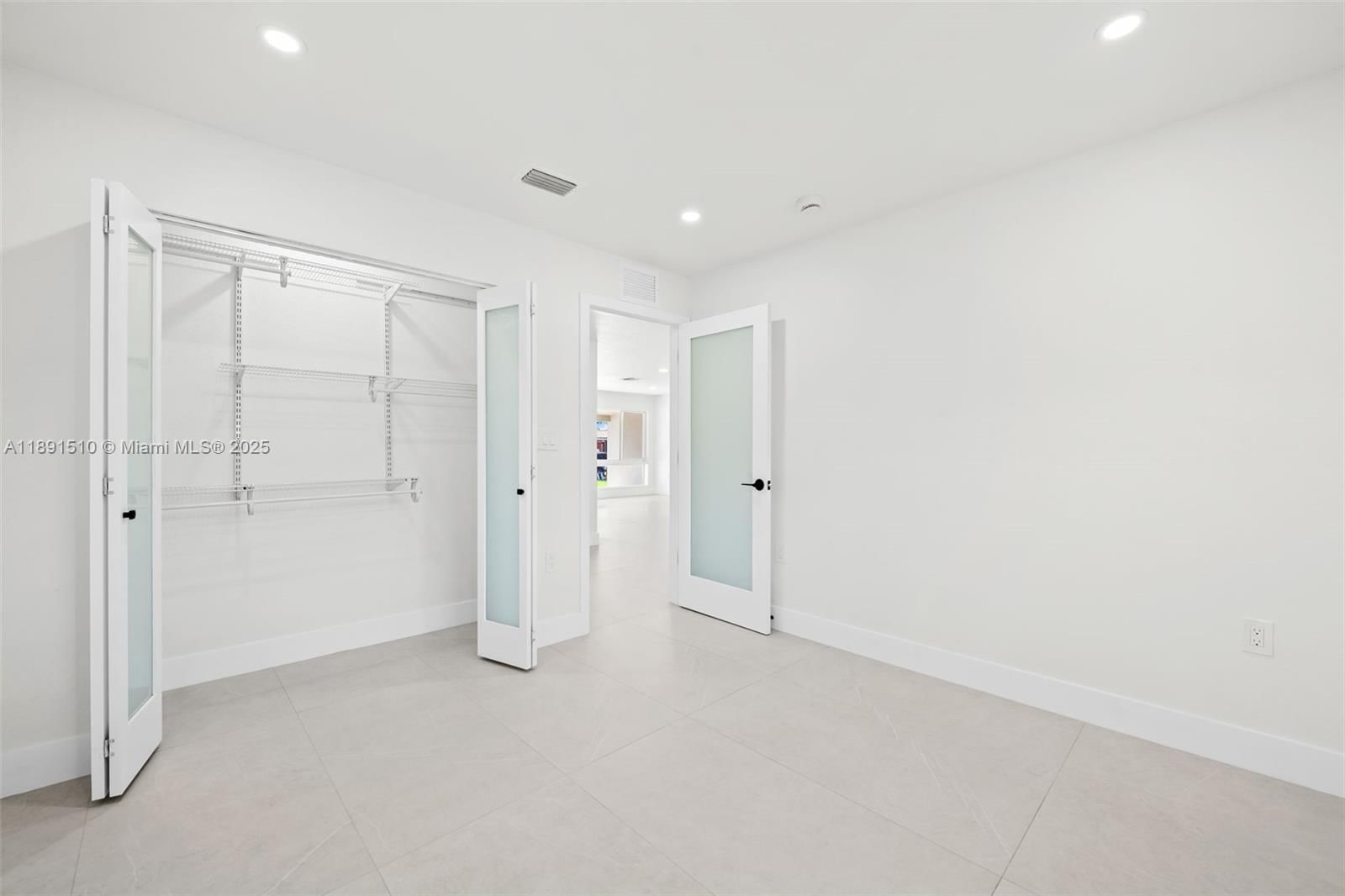 Real estate property located at 3333 Roosevelt St, Broward, Hollywood Hills, Hollywood, FL