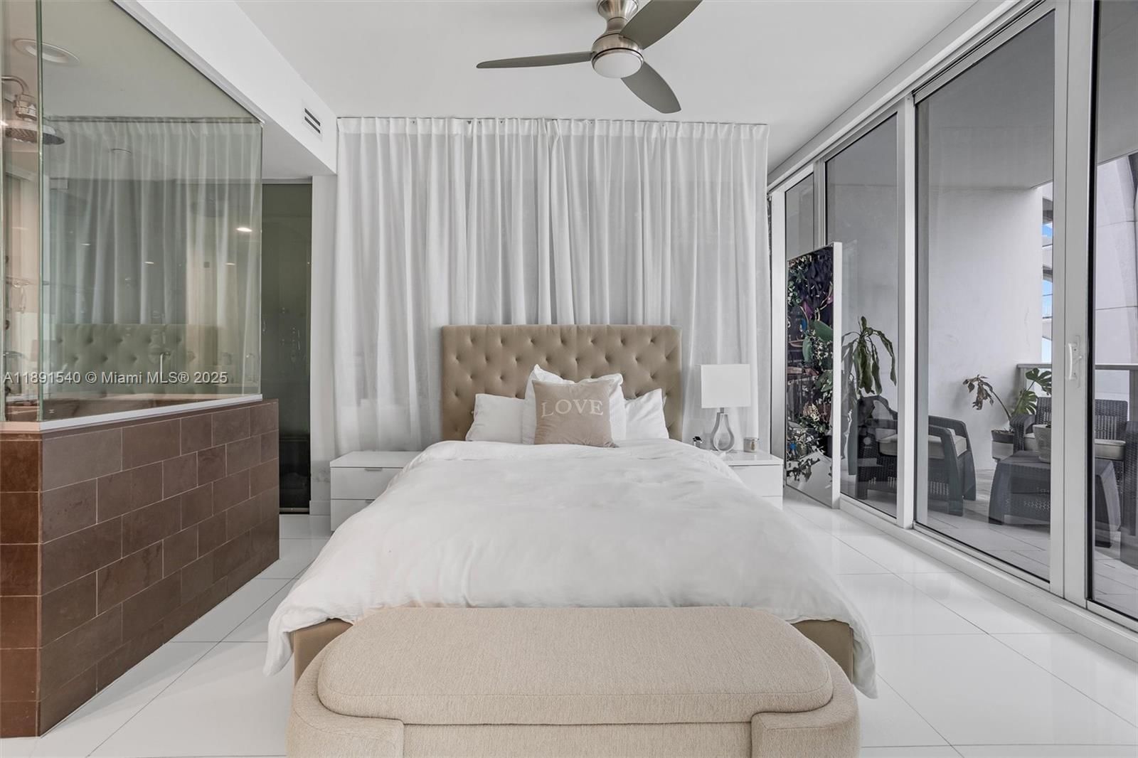 Real estate property located at 1040 Biscayne Blvd #2108, Miami-dade, Ten Museum Pk Residential, Miami, FL