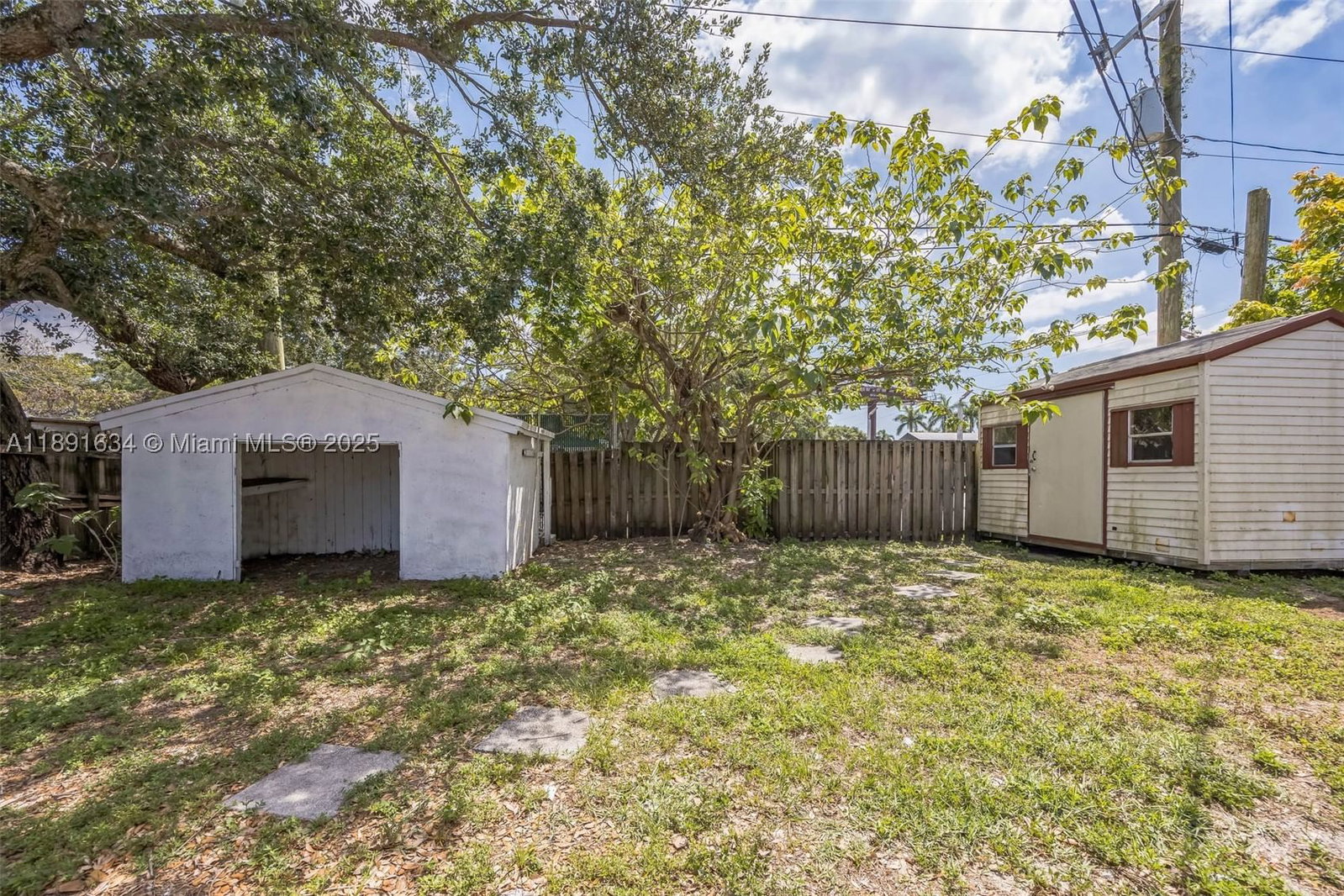 Real estate property located at 2515 66th Ave, Broward, Palm Lane Villa, Hollywood, FL