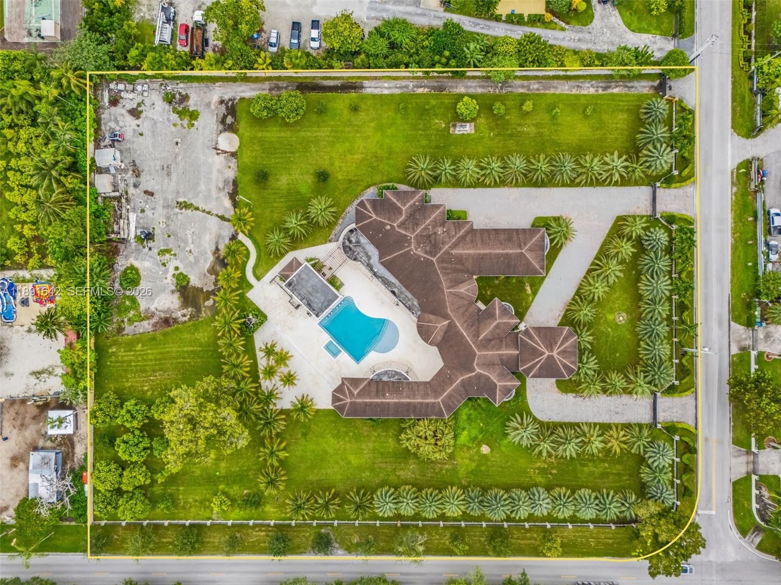 Real estate property located at 12175 45th St, Miami-dade, Bird Road Farmsites, Miami, FL