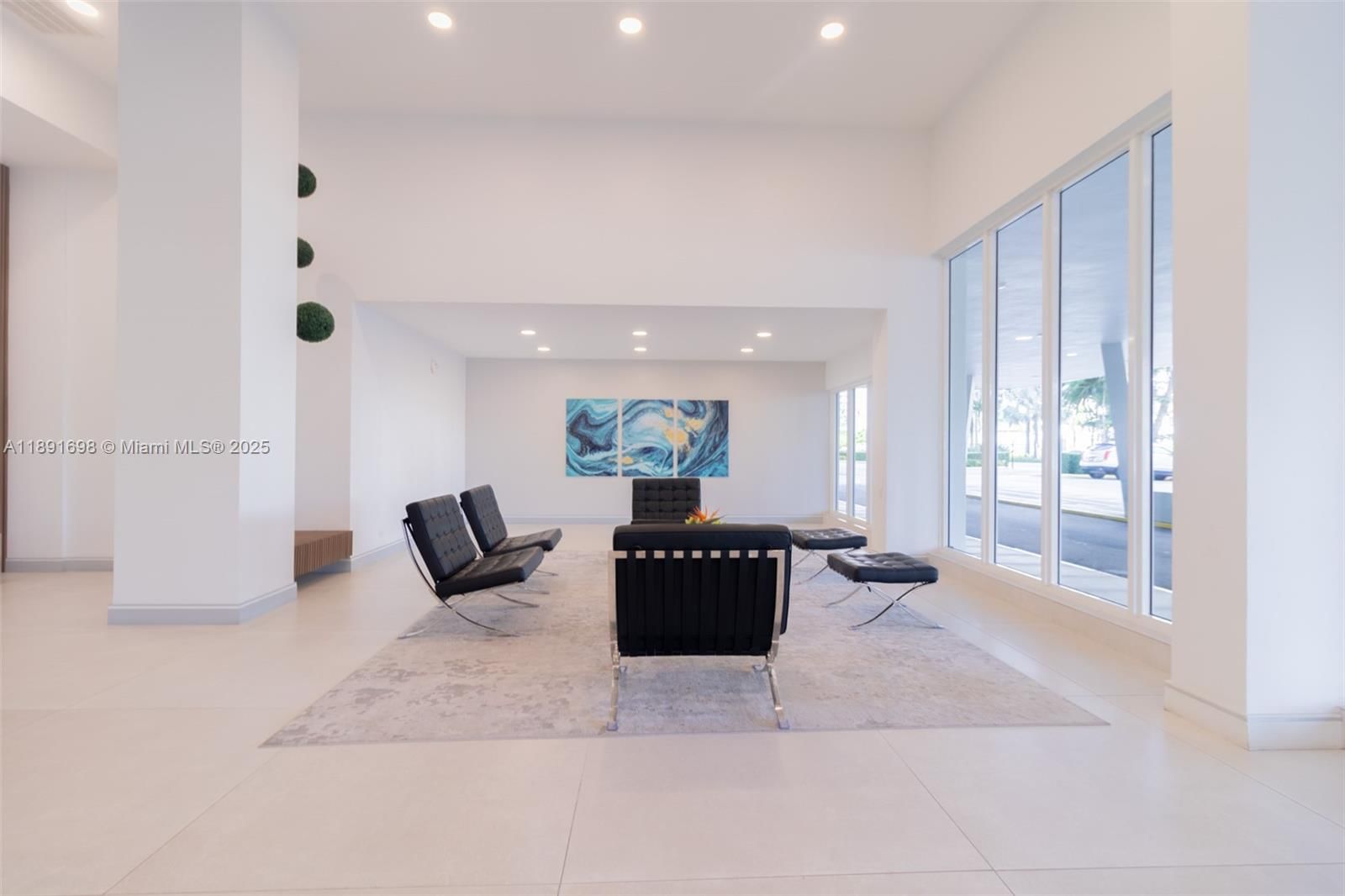 Real estate property located at 230 174th St #920, Miami-dade, Winston Tower 300 Condo, Sunny Isles Beach, FL