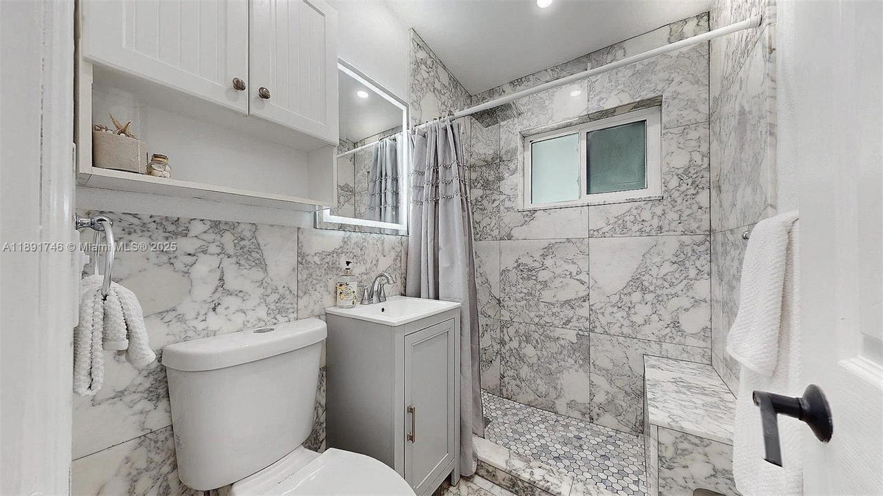 Real estate property located at 5010 111th Ave, Miami-dade, Westwood Lake 5th Addn, Miami, FL
