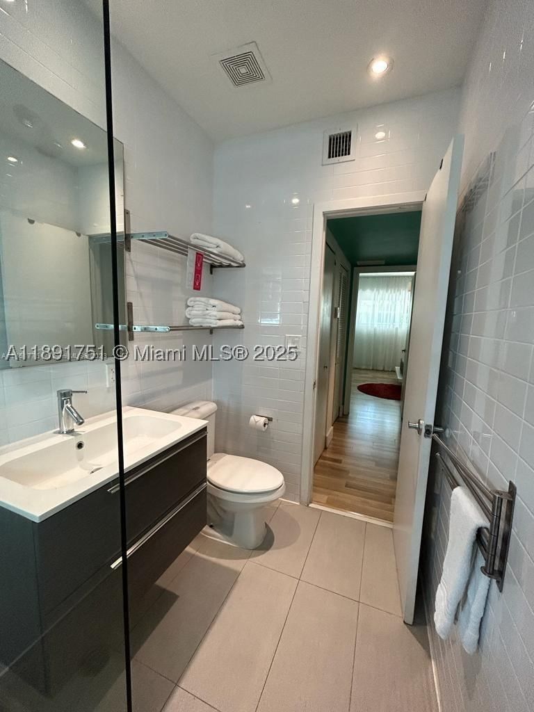 Real estate property located at 1816 Meridian Ave #18, Miami-dade, 1818 Meridian House Condo, Miami Beach, FL