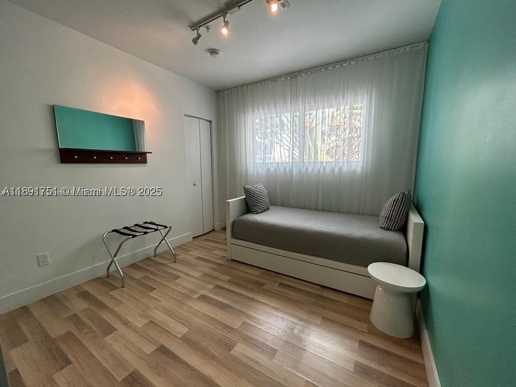 Real estate property located at 1816 Meridian Ave #18, Miami-dade, 1818 Meridian House Condo, Miami Beach, FL