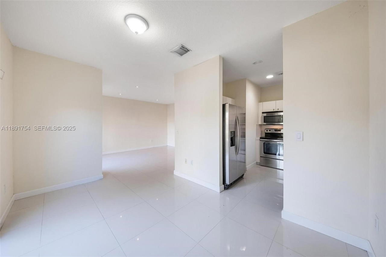 Real estate property located at 949 41st Ave, Miami-dade, Marianas Homes, Homestead, FL