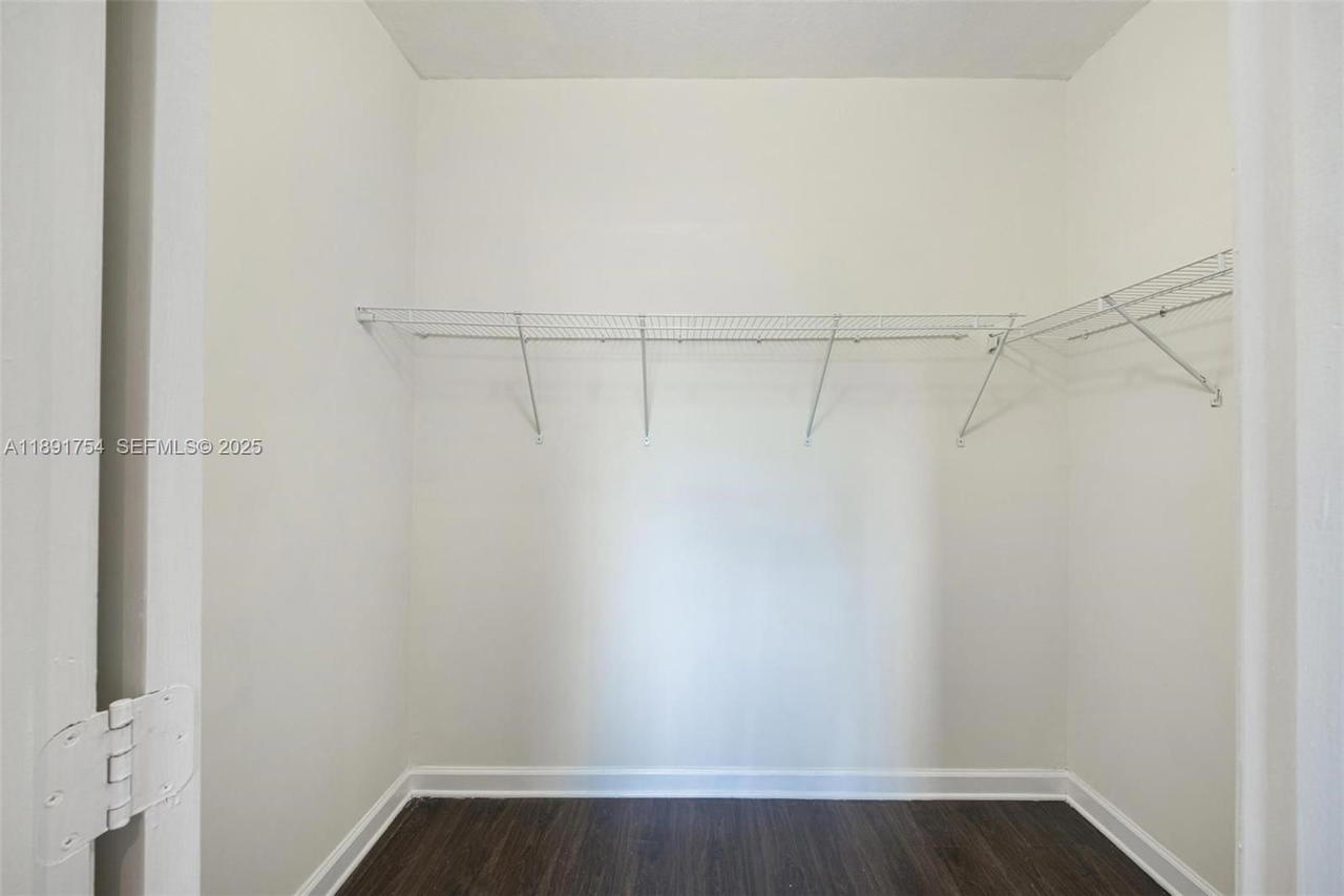 Real estate property located at 949 41st Ave, Miami-dade, Marianas Homes, Homestead, FL