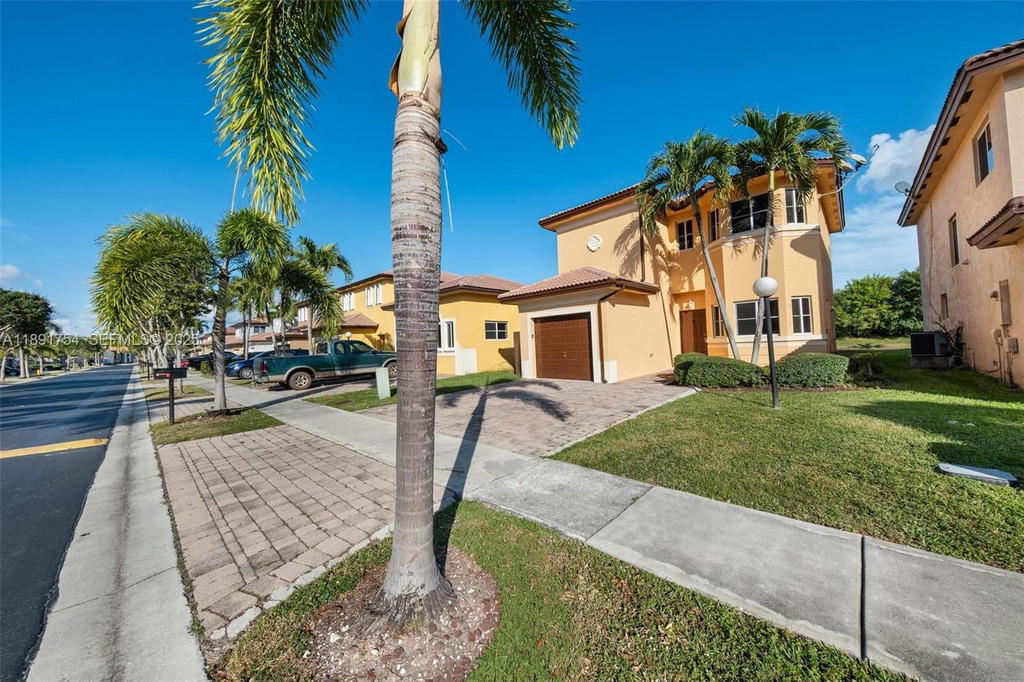 Real estate property located at 949 41st Ave, Miami-dade, Marianas Homes, Homestead, FL